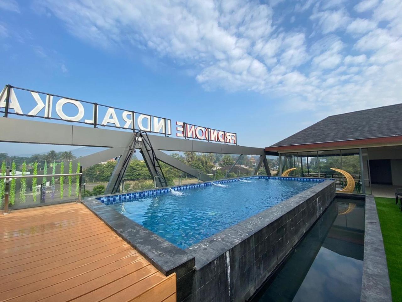 Front One Resort Indraloka Temanggung 外观 照片